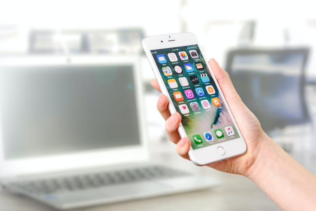 iPhone Vs Android: Which smartphone is the best? iPhone Vs Android: Which smartphone is the best?