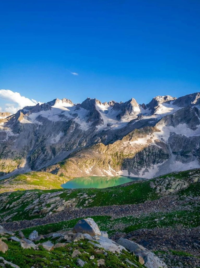 hidden lakes of nothern pakistan