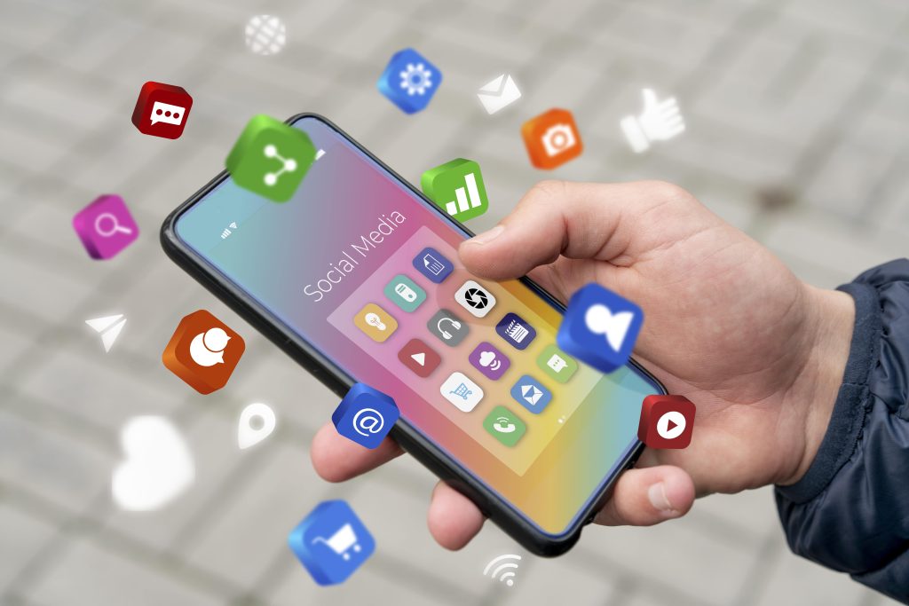 10 Must-Have Mobile Apps Every Pakistani Should Have 10 Must-Have Mobile Apps Every Pakistani Should Have